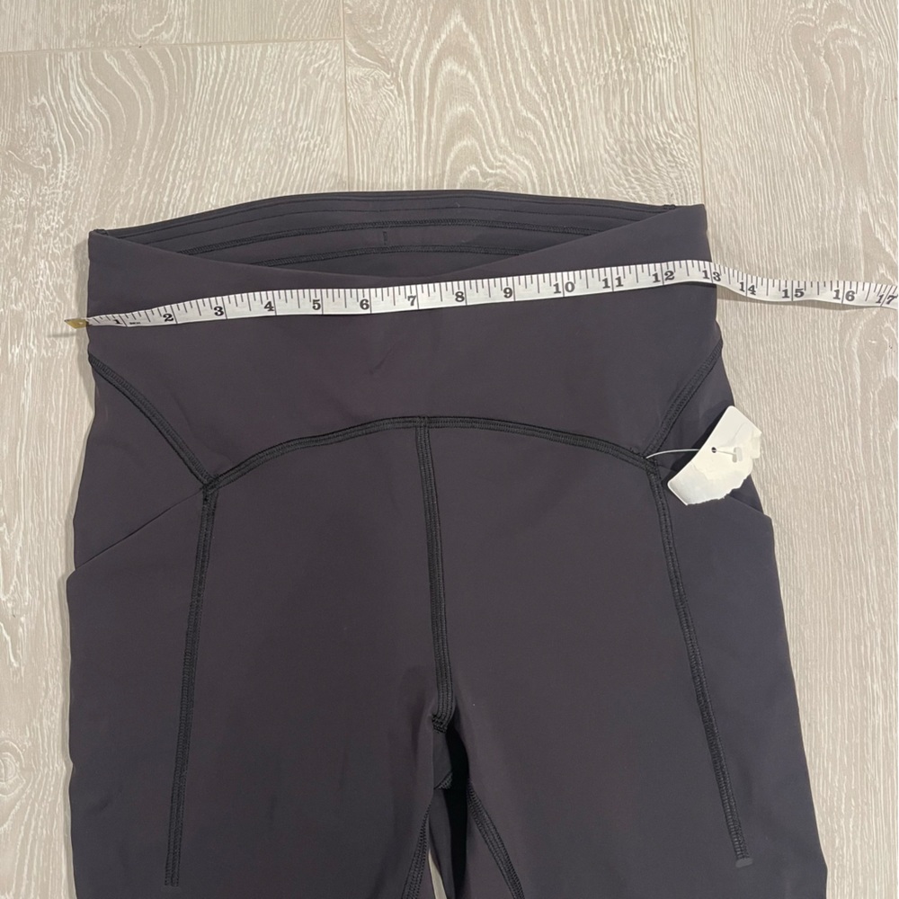 NWT Lululemon Power Thru High Rise Crop 23" Black size 6 - Picture 10 of 15